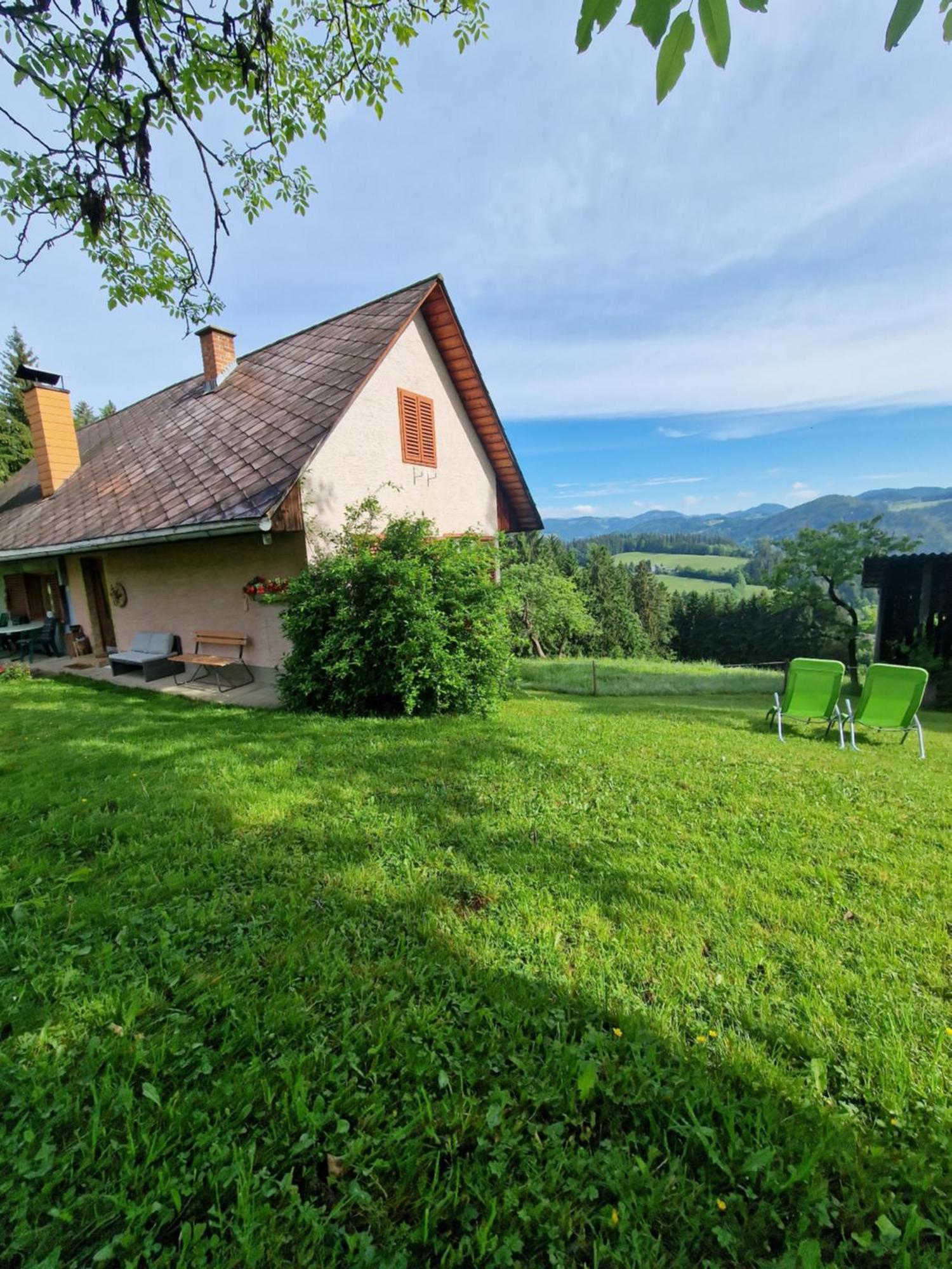 Natur- & Erlebnis Ferienhaus フォイツベルク エクステリア 写真